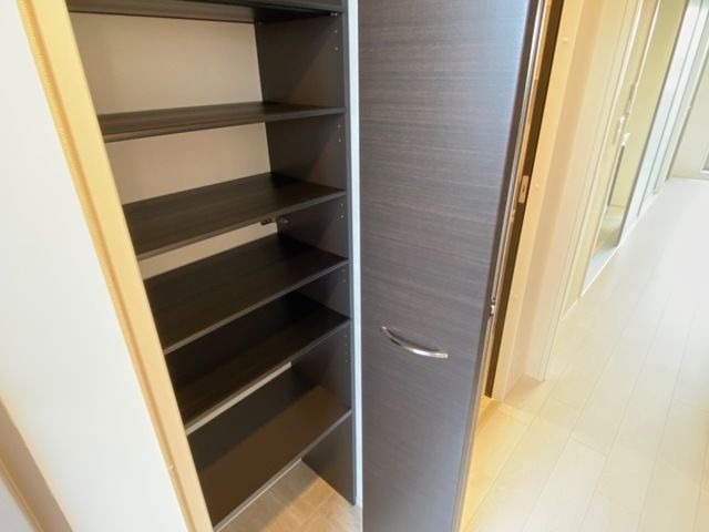 ��ʌ�����s�씵���J�T���ڂ̃}���V�����̌���