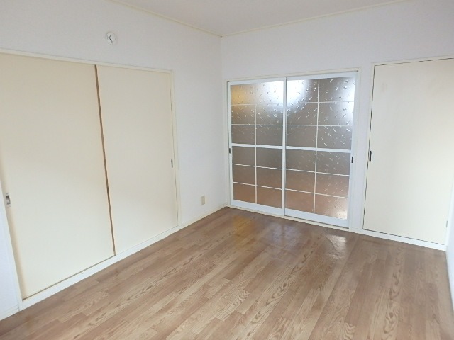 ��ʌ��������܎s��{����ؒ��S���ڂ̃A�p�[�g�̂��̑������E�X�y�[�X