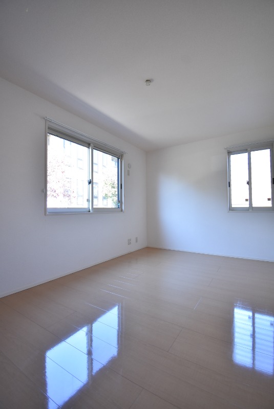 ��ʌ��������܎s�΋擹�c�y�R���ڂ̃A�p�[�g�̂��̑������E�X�y�[�X