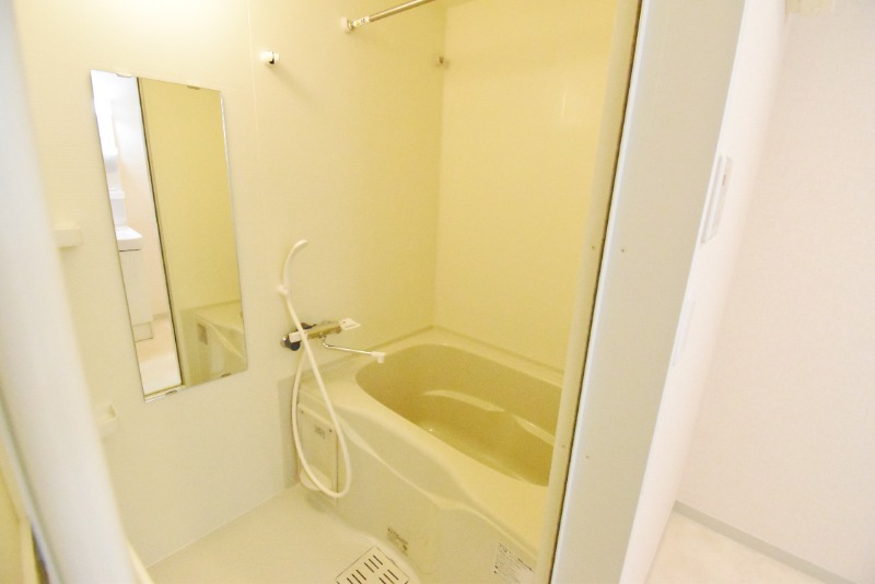 ��ʌ��z�J�s��z�J�S���ڂ̃}���V�����̃o�X