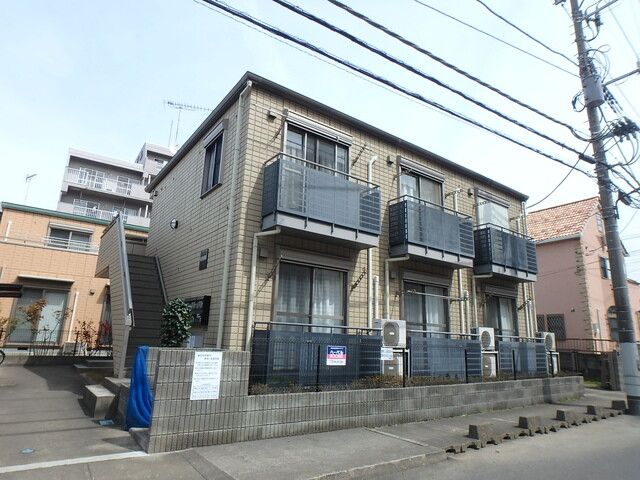 ��ʌ������s�J�˂Q����10-11�̃}���V�����̌����O��