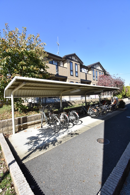 ��ʌ��������܎s�΋擹�c�y�R���ڂ̃A�p�[�g�̂��̑�