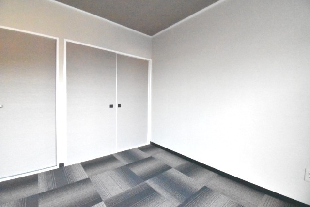 ��ʌ�����s�厚�ؑ]�C�̃}���V�����̂��̑�