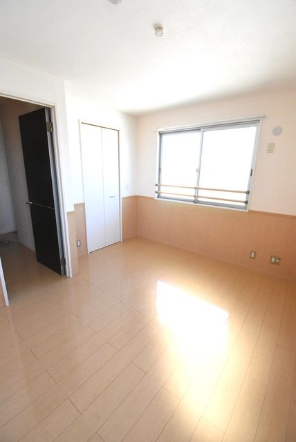 ��ʌ��������܎s�Y�a���؍�U���ڂ̃A�p�[�g�̐Q��