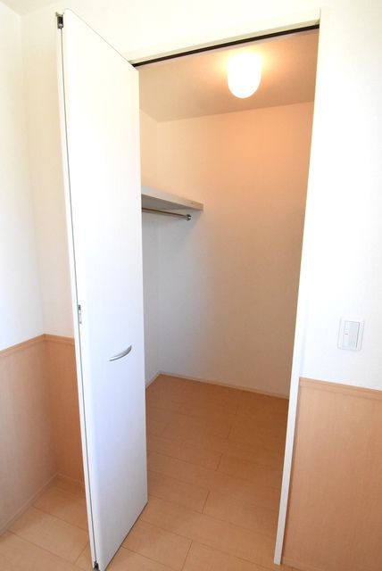 ��ʌ��������܎s�Y�a���؍�U���ڂ̃A�p�[�g�̎��[