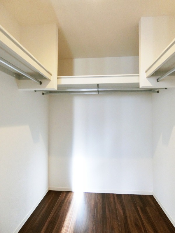 ��ʌ��������܎s�Y�a���؍�R���ڂ̃}���V�����̎��[