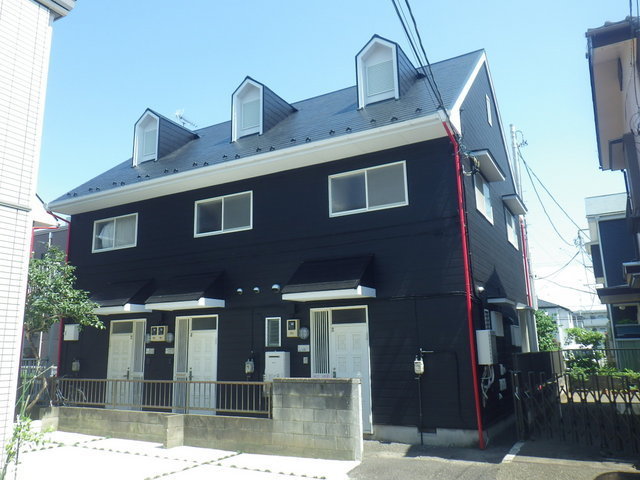 ��ʌ��������܎s�k��ޗǒ�32-13�̃A�p�[�g�̌����O��