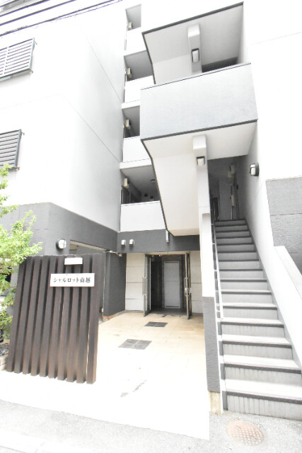 ��ʌ��z�J�s��z�J�S���ڂ̃}���V�����̃G���g�����X