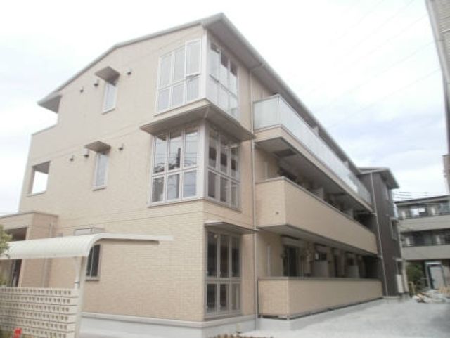 ��ʌ��������܎s��{��k�ܒ��P����158-1�̃A�p�[�g�̌����O��