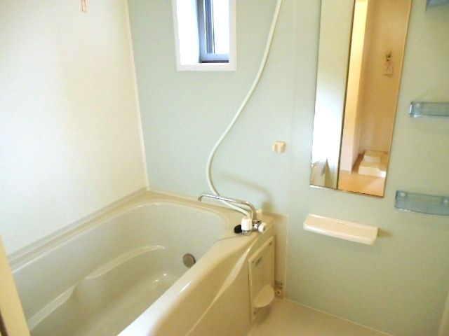 ��ʌ�����s�厚����̃A�p�[�g�̃o�X