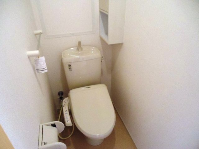 ��ʌ�����s�厚����̃A�p�[�g�̃g�C��