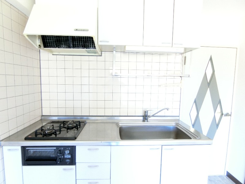 ��ʌ��������܎s��{�擌���Q���ڂ̃}���V�����̃L�b�`��