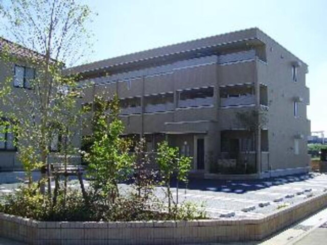 ��ʌ��z�J�s�V�z�J�P���ڂ̃A�p�[�g�̌����O��