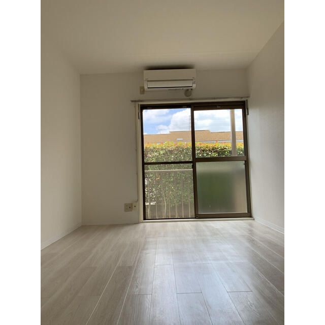 ��ʌ�����s�˒˓��P���ڂ̃A�p�[�g�̋��ԁE���r���O