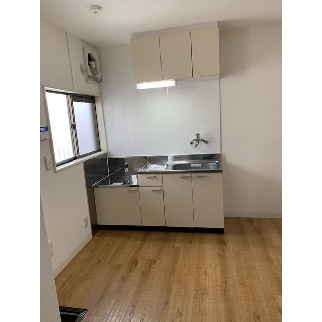 ��ʌ�����s�˒˓��P���ڂ̃A�p�[�g�̂��̑������E�X�y�[�X