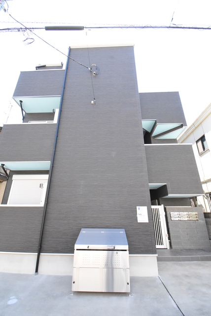 ��ʌ��������܎s��{�擌���P���ڂ̃A�p�[�g�̌����O��