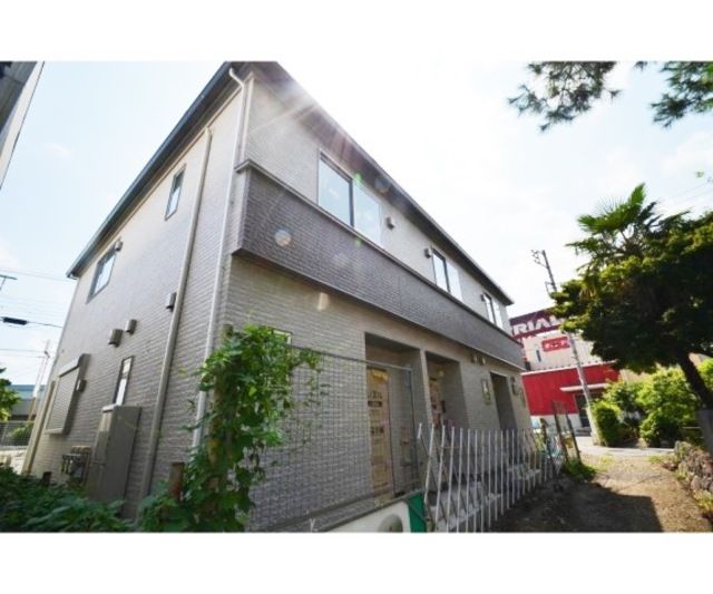 ��ʌ��������܎s����厚�����y16-1�̃e���X�n�E�X�̌����O��