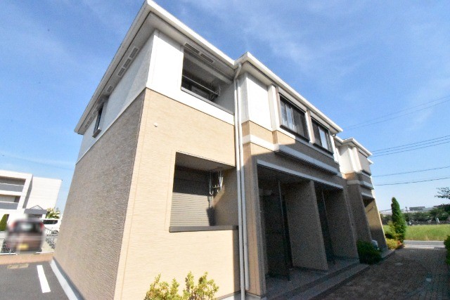 ��ʌ��z�J�s���C�N�^�E���Q����31-4�̃A�p�[�g�̌����O��