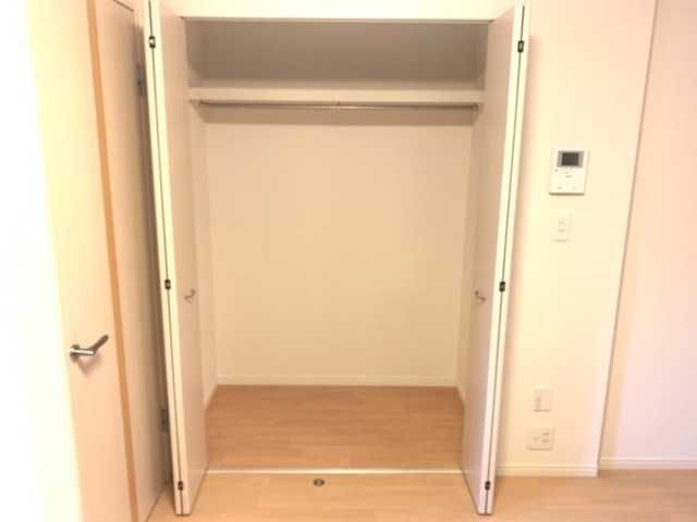 ��ʌ��z�J�s���C�N�^�E���Q���ڂ̃A�p�[�g�̎��[