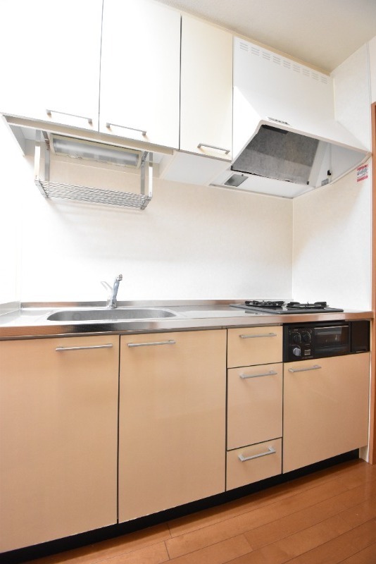 ��ʌ�����s������S���ڂ̃}���V�����̃L�b�`��