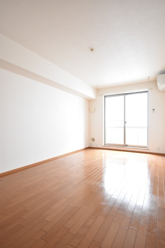 ��ʌ�����s������S���ڂ̃}���V�����̂��̑������E�X�y�[�X