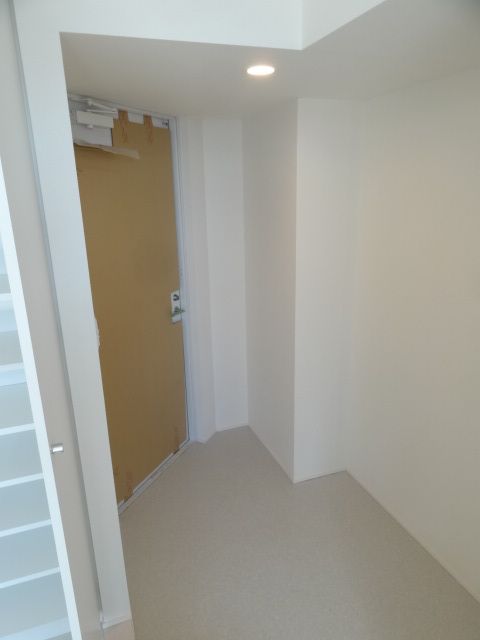 ��ʌ��������܎s��{��O���Q���ڂ̃}���V�����̌���