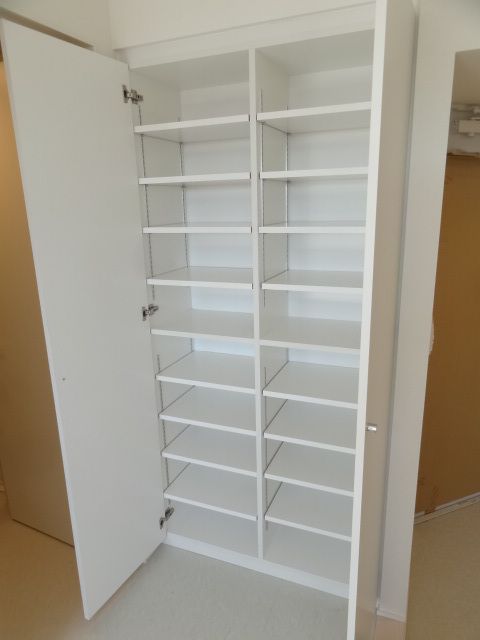 ��ʌ��������܎s��{��O���Q���ڂ̃}���V�����̂��̑������E�X�y�[�X