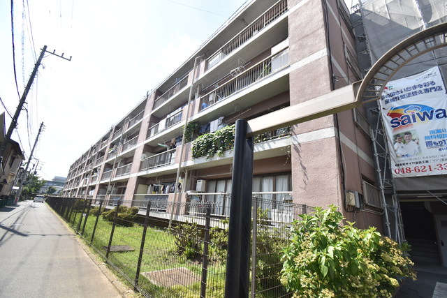 ��ʌ��������܎s��{����ؒ��S����480-1�̃}���V�����̌����O��