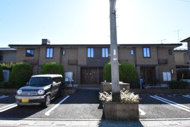 ��ʌ��k�����S�ɓޒ������j�S���ڂ̃A�p�[�g�̃G���g�����X