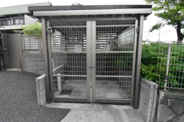 ��ʌ�����s�˒˂P���ڂ̃A�p�[�g�̂��̑�