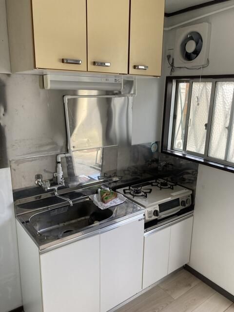 ��ʌ��������܎s������厚���{���̃A�p�[�g�̃L�b�`��