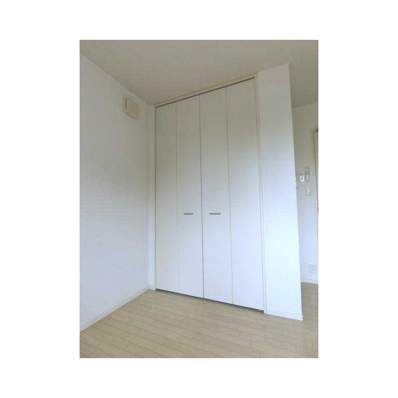 ��ʌ�����s�˒˂Q���ڂ̃}���V�����̎��[