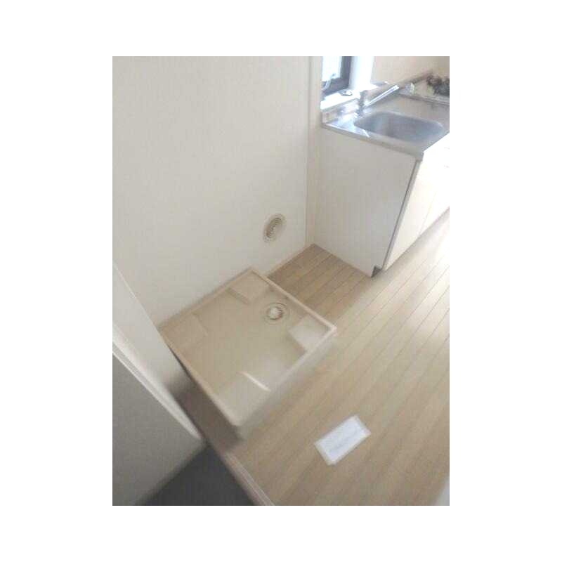 ��ʌ�����s�˒˂Q���ڂ̃}���V�����̂��̑��ݔ�