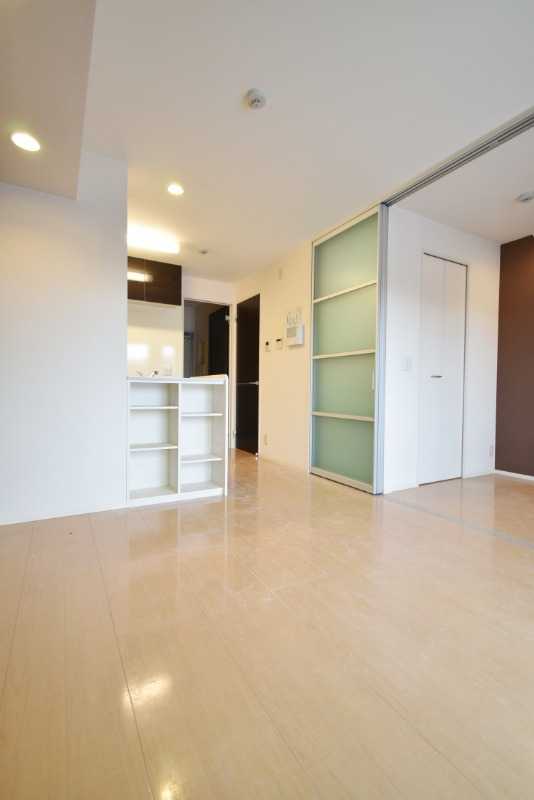 ��ʌ��������܎s���搼��{�P���ڂ̃A�p�[�g�̂��̑������E�X�y�[�X