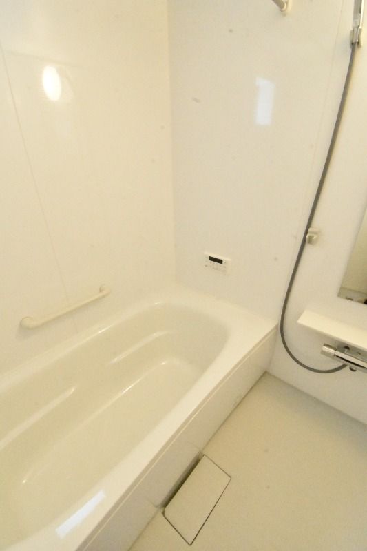 ��ʌ��������܎s������厚�@���̃A�p�[�g�̃o�X