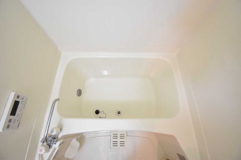 ��ʌ�����s�厚������̃}���V�����̃o�X