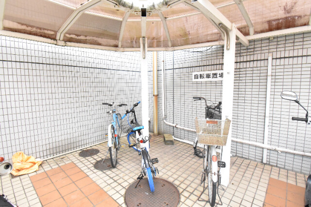 ��ʌ�����s�k����R���ڂ̃}���V�����̂��̑�