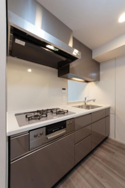 ��ʌ��������܎s��{����ؒ��Q���ڂ̃}���V�����̃L�b�`��