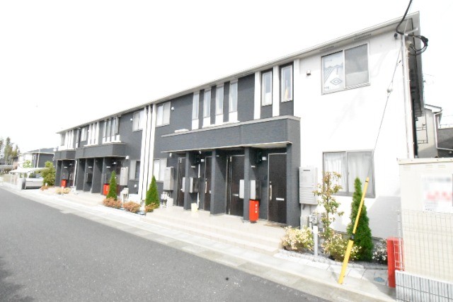 ��ʌ��������܎s�΋�厚���̃A�p�[�g�̌����O��