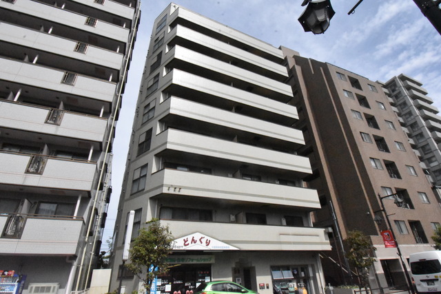 ��ʌ��������܎s�Y�a���ՂR����23-7�̃}���V�����̌����O��