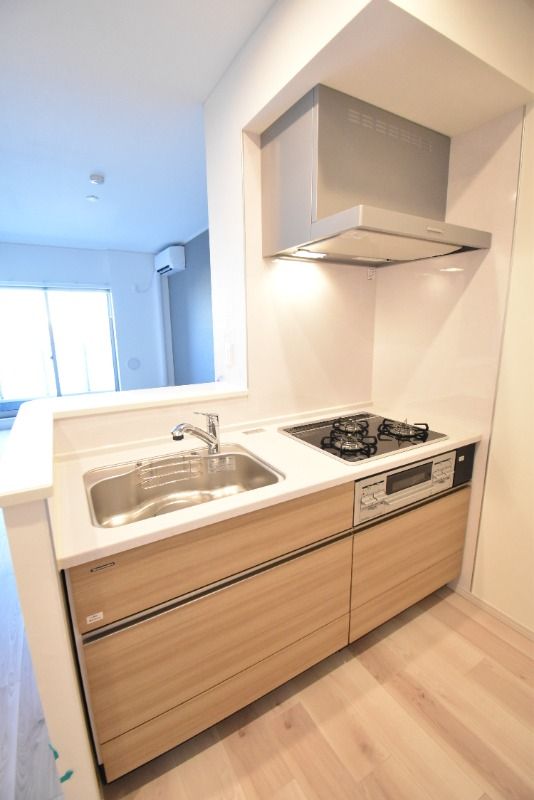 ��ʌ��������܎s��{��V�����Q���ڂ̃A�p�[�g�̃L�b�`��