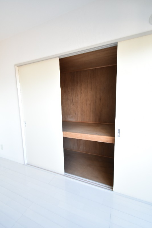 ��ʌ��������܎s�Y�a���ՂR���ڂ̃}���V�����̎��[