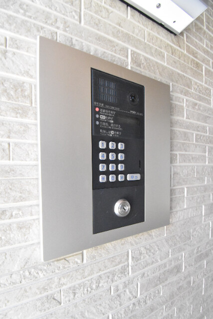 ��ʌ��������܎s��{��V�����Q���ڂ̃A�p�[�g�̂��̑�