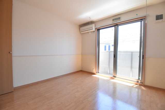 ��ʌ��������܎s�������˂T���ڂ̃A�p�[�g�̋��ԁE���r���O