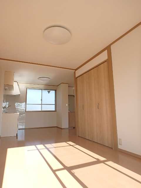 ��ʌ��������܎s������厚�쒆�ۂ̃}���V�����̋��ԁE���r���O