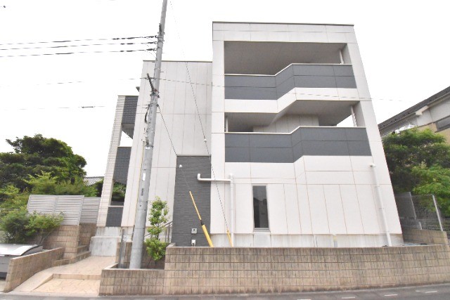 ��ʌ��������܎s�΋�厚���592�̃}���V�����̌����O��