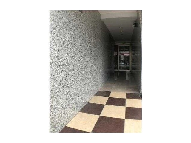 ��ʌ��������܎s��΋�{���R���ڂ̃}���V�����̃G���g�����X