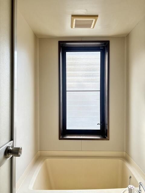 ��ʌ��������܎s�������a�c���Q���ڂ̈�ˌ��Ẵo�X