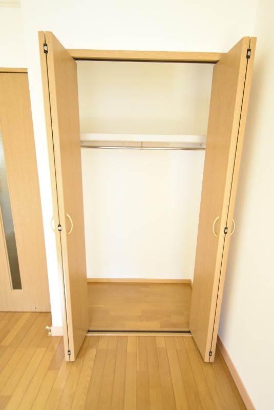 ��ʌ��@�c�s���U���ڂ̃A�p�[�g�̎��[