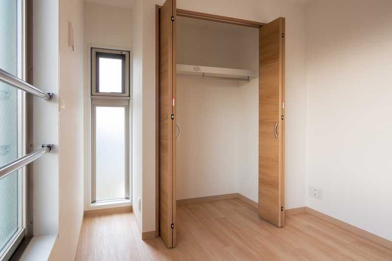 ��ʌ��������܎s��{��O���Q���ڂ̃}���V�����̎��[